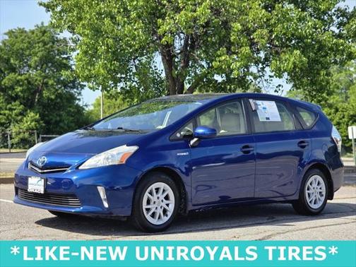 2012 Toyota Prius v Two