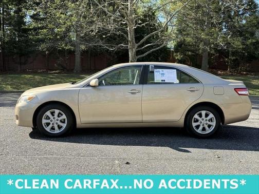 2010 Toyota Camry LE