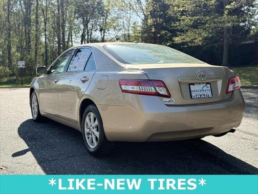 2010 Toyota Camry LE