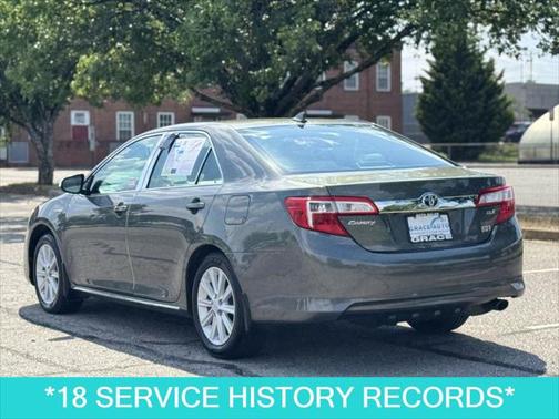 2013 Toyota Camry Hybrid XLE