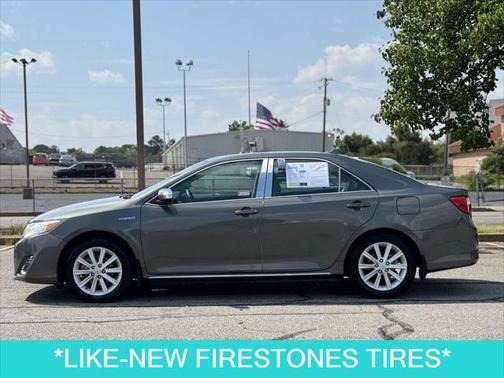 2013 Toyota Camry Hybrid XLE