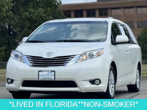 2015 Toyota Sienna XLE