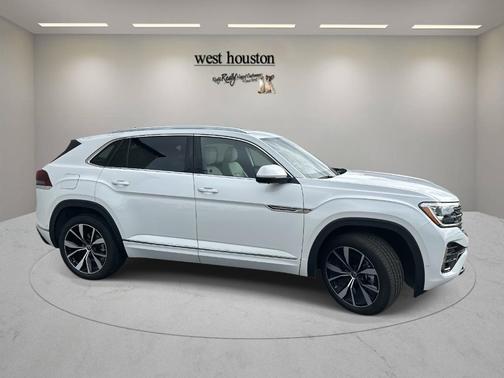 2025 Volkswagen Atlas Cross Sport 2.0T SEL Premium R-Line