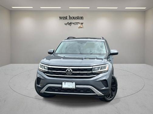 2022 Volkswagen Atlas 2.0T SE w/Technology