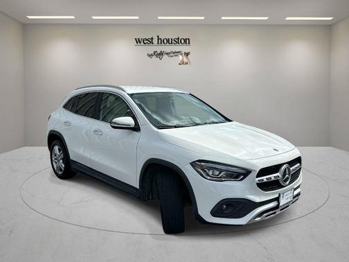 Polar White 2021 Mercedes-Benz GLA 250 Base 4MATIC