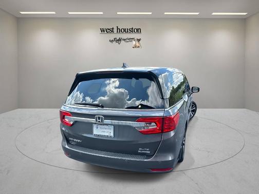 2018 Honda Odyssey Elite