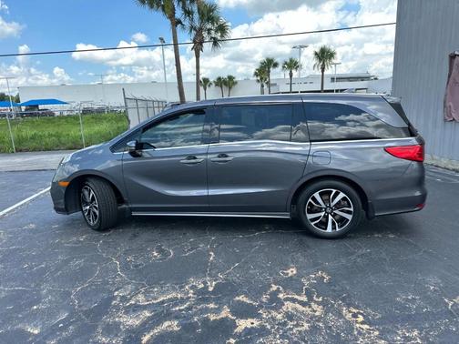 2018 Honda Odyssey Elite