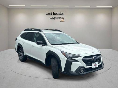 Crystal White Pearl 2025 Subaru Outback Premium