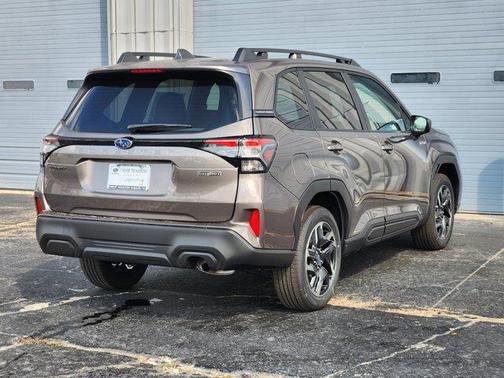 2025 Subaru Forester Hybrid Premium