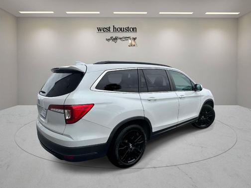 White 2021 Honda Pilot Special Edition