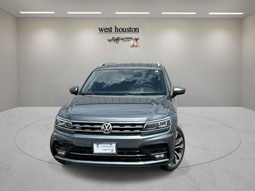 2018 Volkswagen Tiguan 2.0T SEL Premium
