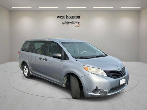 2011 Toyota Sienna Base