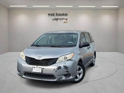 2011 Toyota Sienna Base