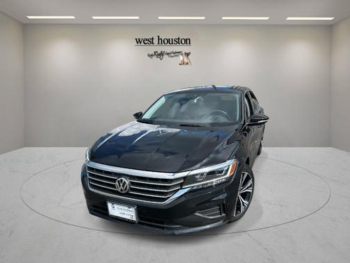 2022 Volkswagen Passat 2.0T SE