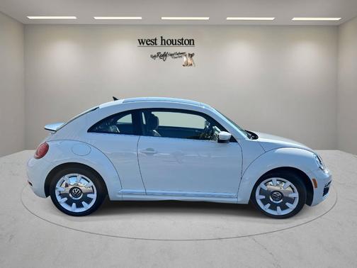 2019 Volkswagen Beetle 2.0T Final Edition SEL