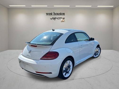 2019 Volkswagen Beetle 2.0T Final Edition SEL