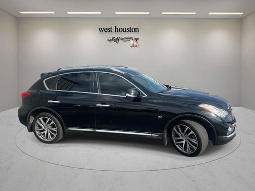 2017 INFINITI QX50 Base
