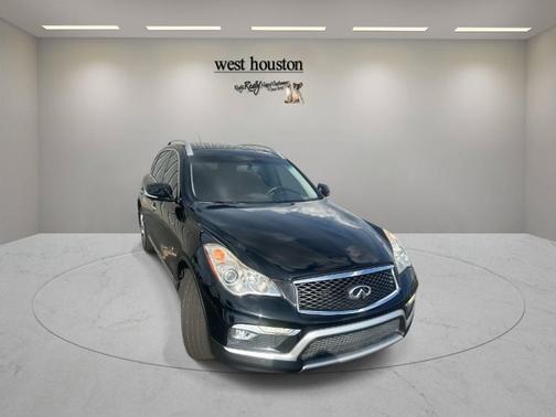 2017 INFINITI QX50 Base