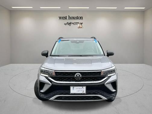 2024 Volkswagen Taos S FWD