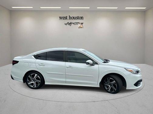 Crystal White Pearl 2021 Subaru Legacy