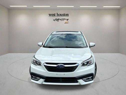 Crystal White Pearl 2021 Subaru Legacy