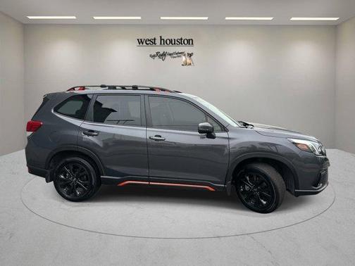 Magnetite Gray Metallic 2023 Subaru Forester Sport