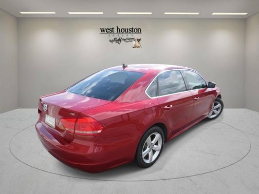 2015 Volkswagen Passat 1.8T