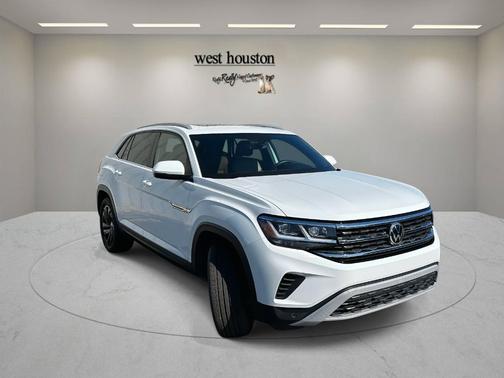 2022 Volkswagen Atlas Cross Sport 3.6L V6 SE w/Technology