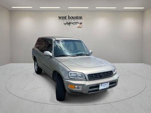 1999 Toyota RAV4 Base