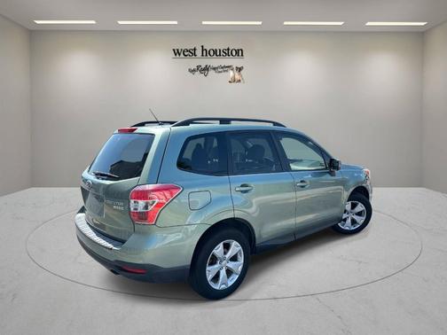 Jasmine Green Metallic 2015 Subaru Forester 2.5i Premium