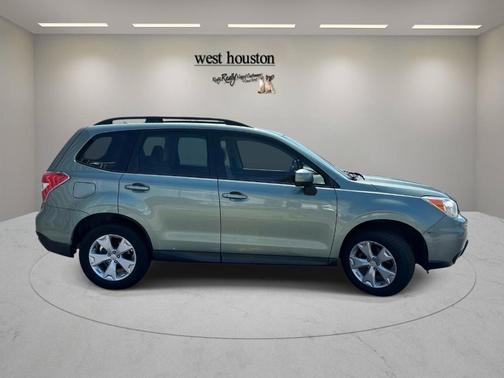 Jasmine Green Metallic 2015 Subaru Forester 2.5i Premium
