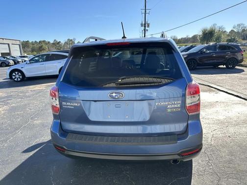 2015 Subaru Forester 2.5i Touring