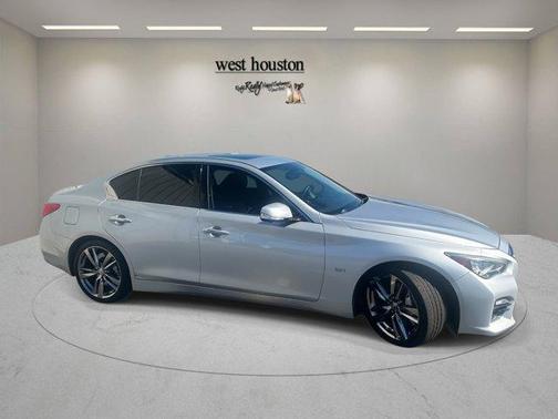 2016 INFINITI Q50 3.0T Sport
