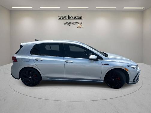 2022 Volkswagen Golf GTI 2.0T SE
