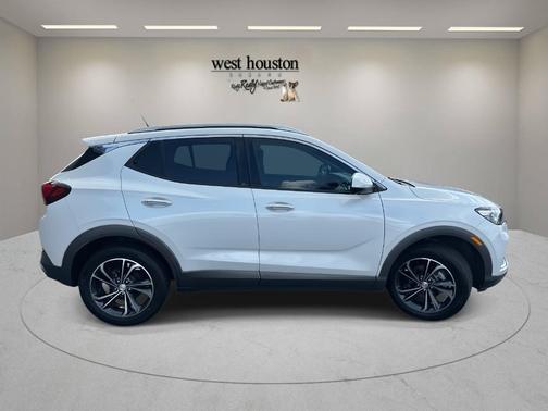 2022 Buick Encore GX Essence