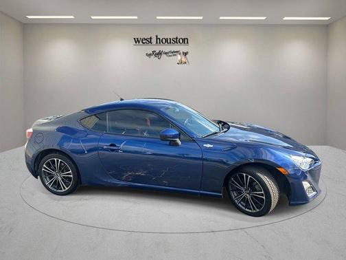 2013 Scion FR-S 