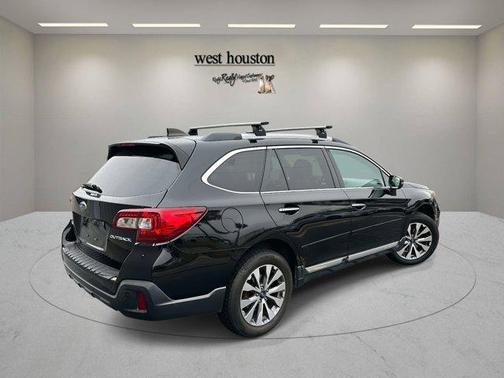 2019 Subaru Outback 2.5i Touring