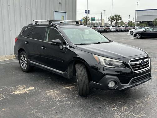 2019 Subaru Outback 2.5i Touring