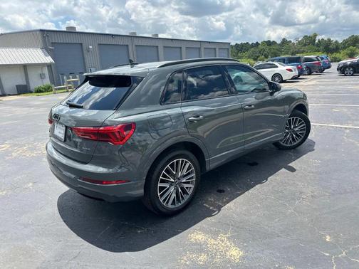 2024 Audi Q3 40 Premium