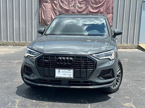 2024 Audi Q3 40 Premium