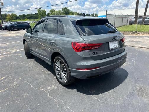 2024 Audi Q3 40 Premium