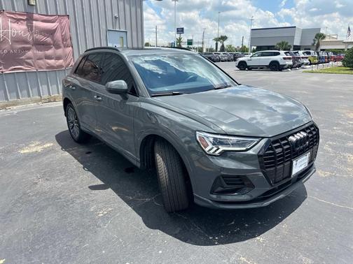 2024 Audi Q3 40 Premium