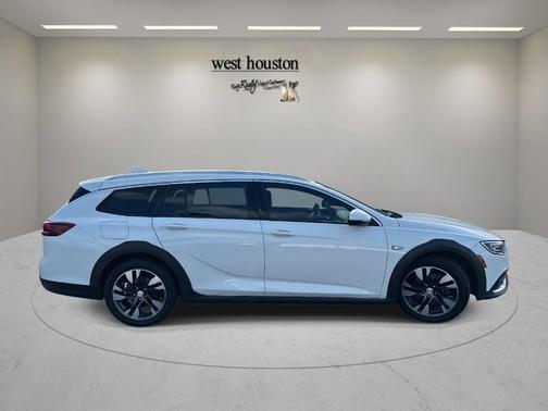 2019 Buick Regal TourX Preferred