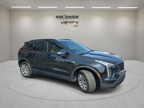 2022 Cadillac XT4 Sport
