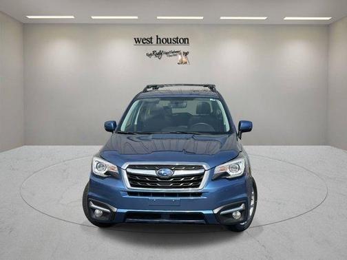 2017 Subaru Forester 2.5i Touring