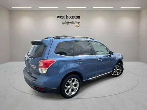 2017 Subaru Forester 2.5i Touring