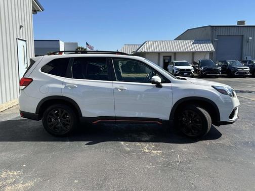 2023 Subaru Forester Sport