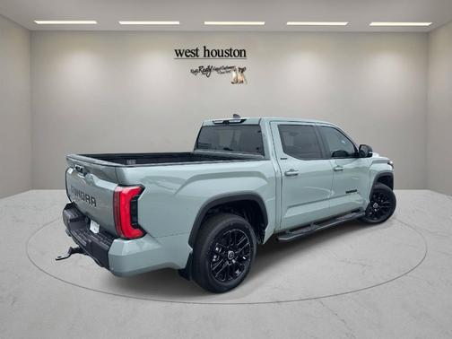 2024 Toyota Tundra Hybrid Platinum