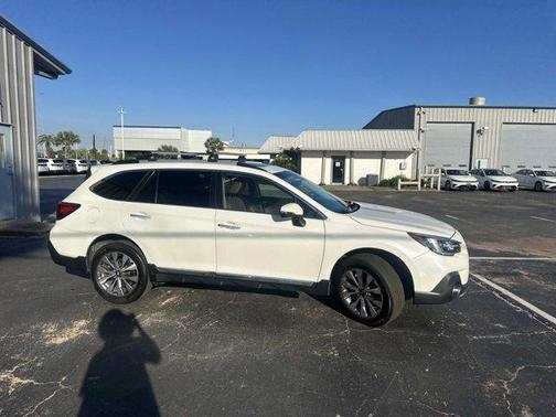 2019 Subaru Outback 3.6R Touring