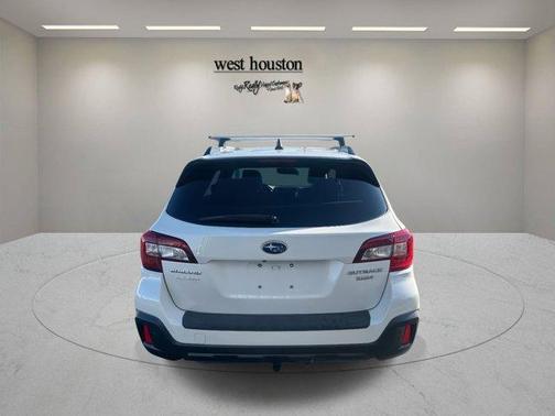 2019 Subaru Outback 3.6R Touring